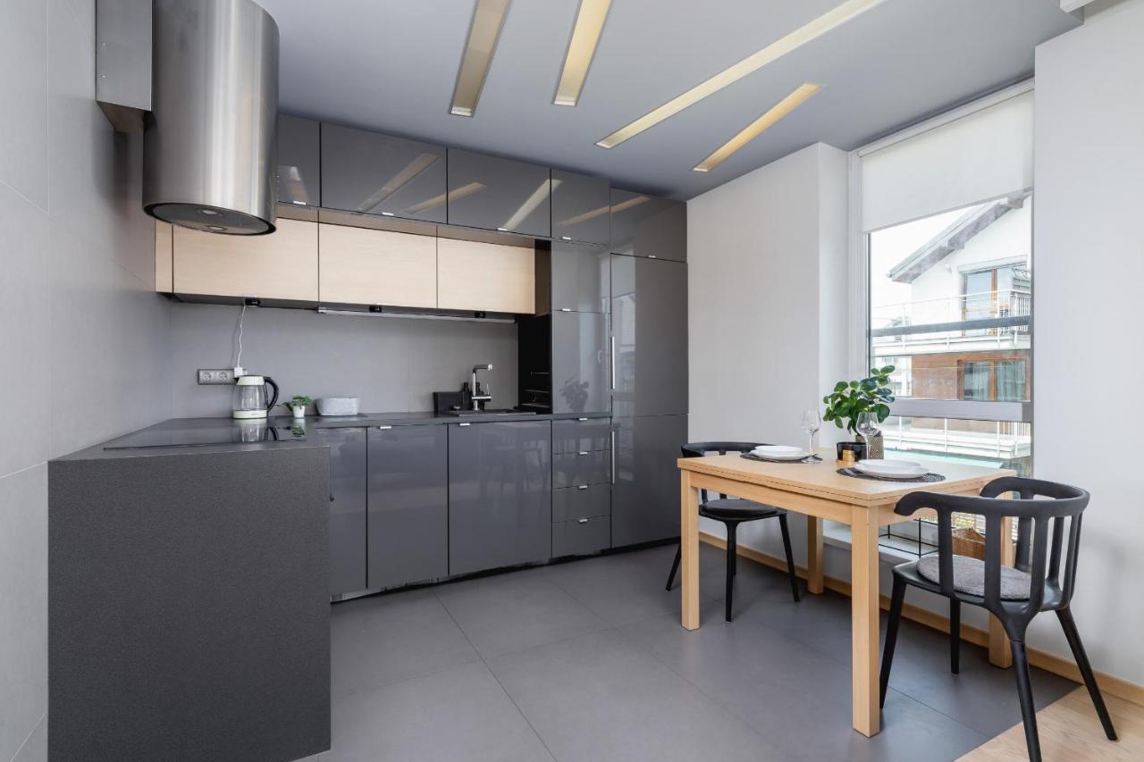 Apartment Stawowa With Balcony & Parking Cracow By Renters *
