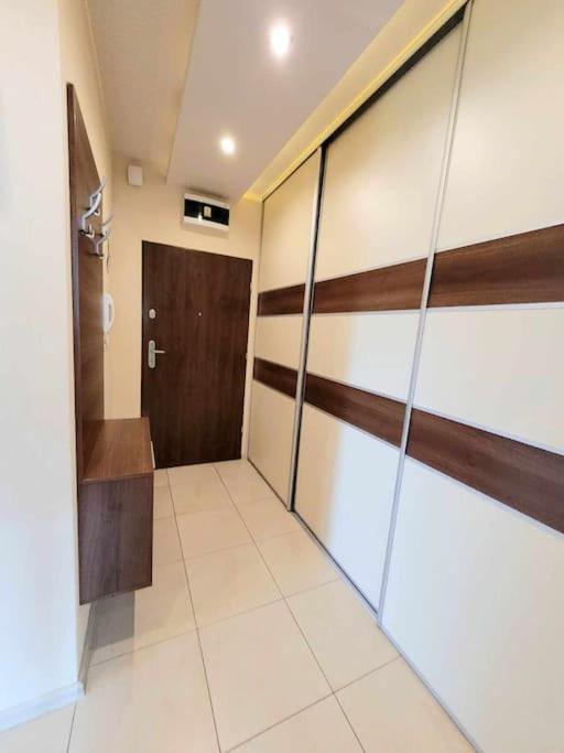 Apartament Dark Chocolate 4 Persons Down Town Kraków