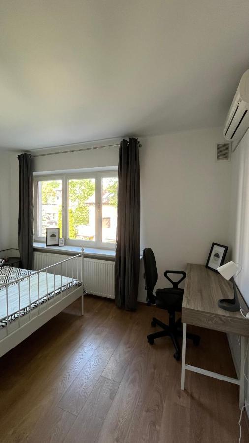 Homestay Comfy, And Small In Krakow
