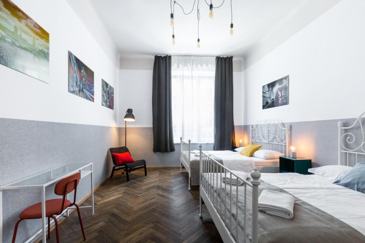 Friendhouse Starovislna Apartment *