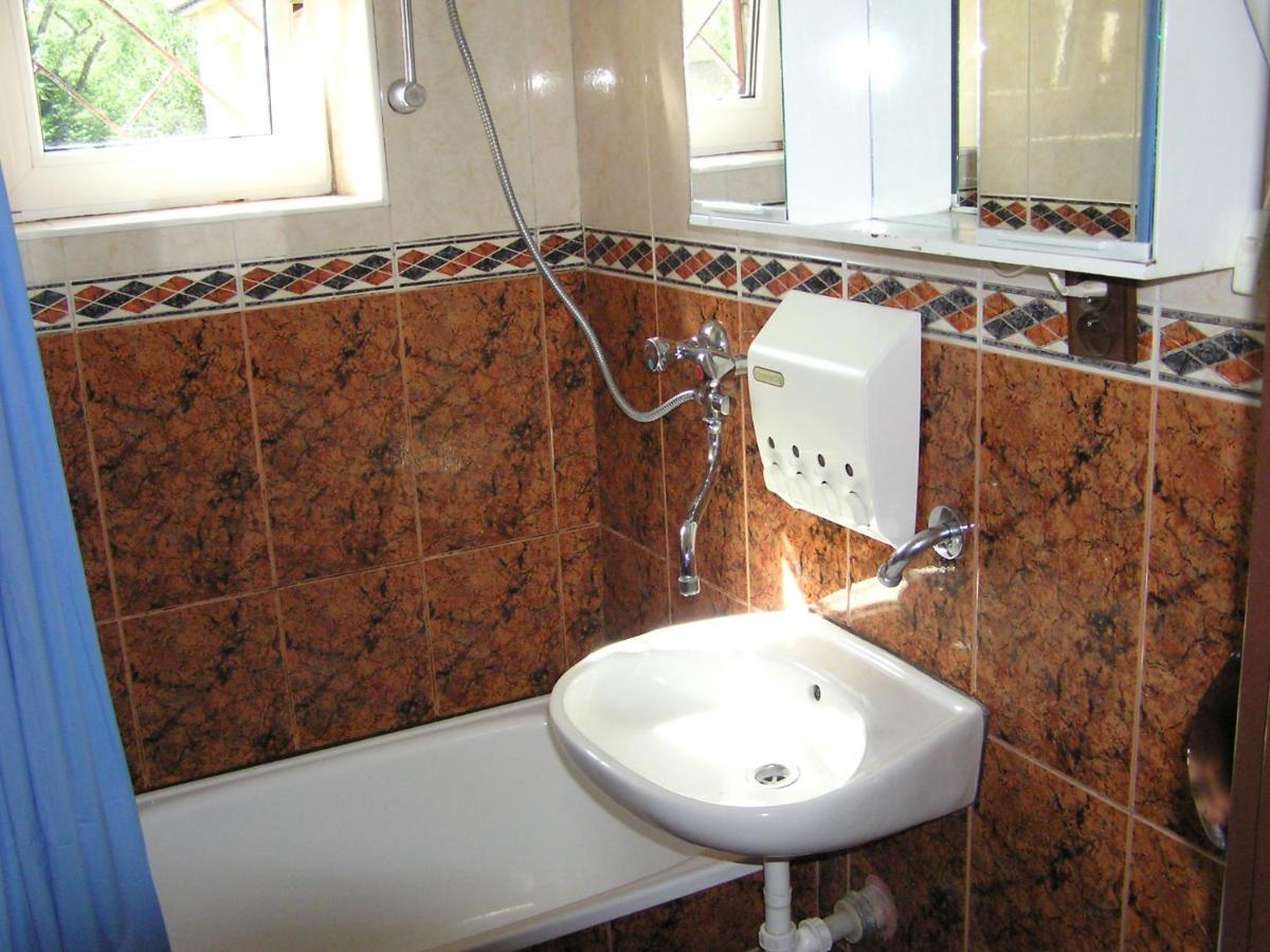 Zlikwidowane 1b Halczyna 9 Not For Rent Apartamento *