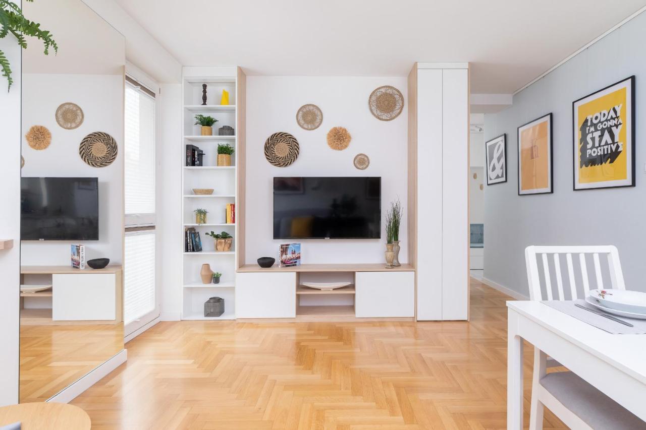 Cozy Bartla 19 By Renters Apartamento Cracóvia