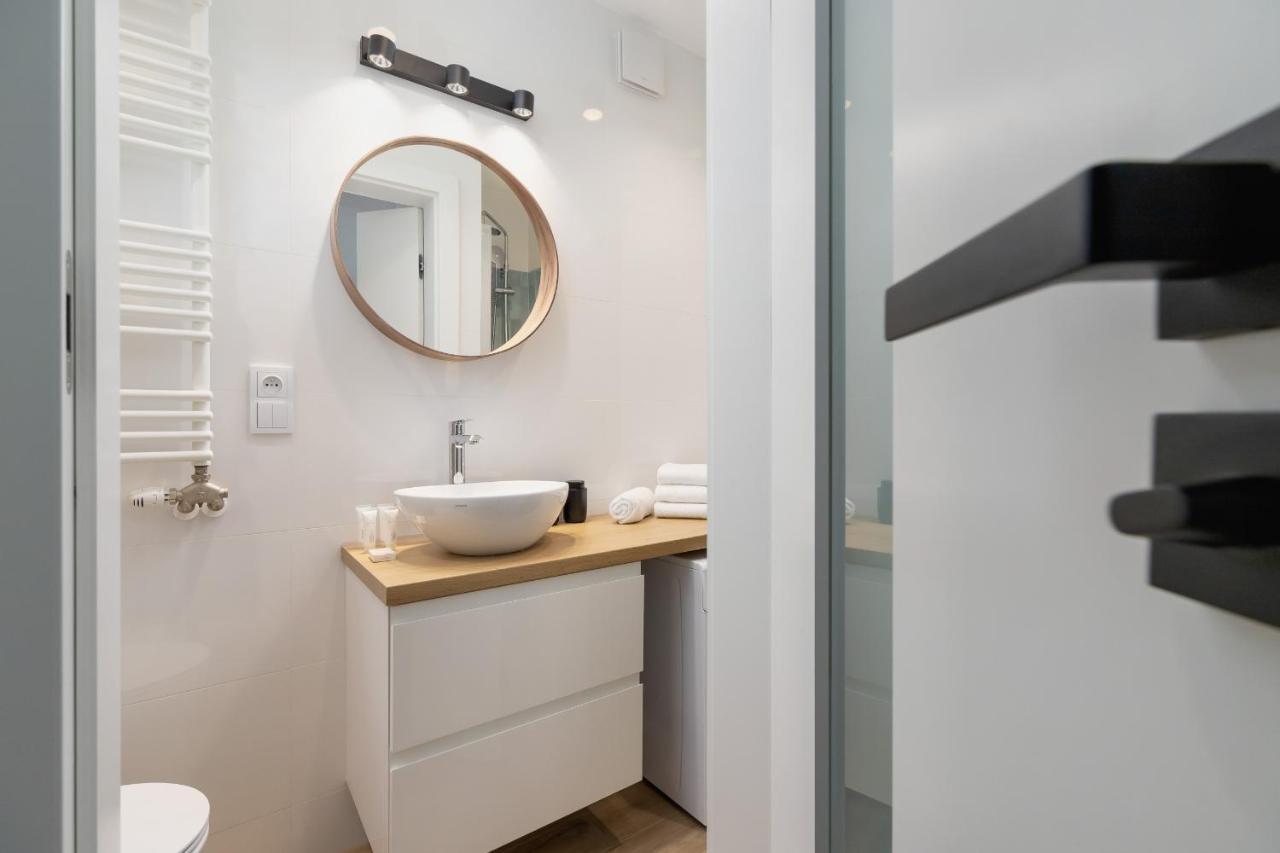 Kazimierz Elegant With Terrace Near Main Square By Renters Apartament