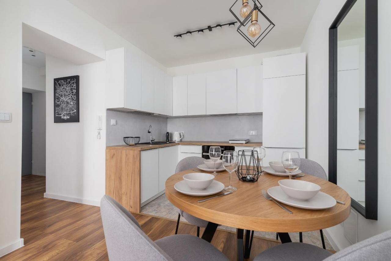 Apartament Kazimierz Elegant With Terrace Near Main Square By Renters Kraków