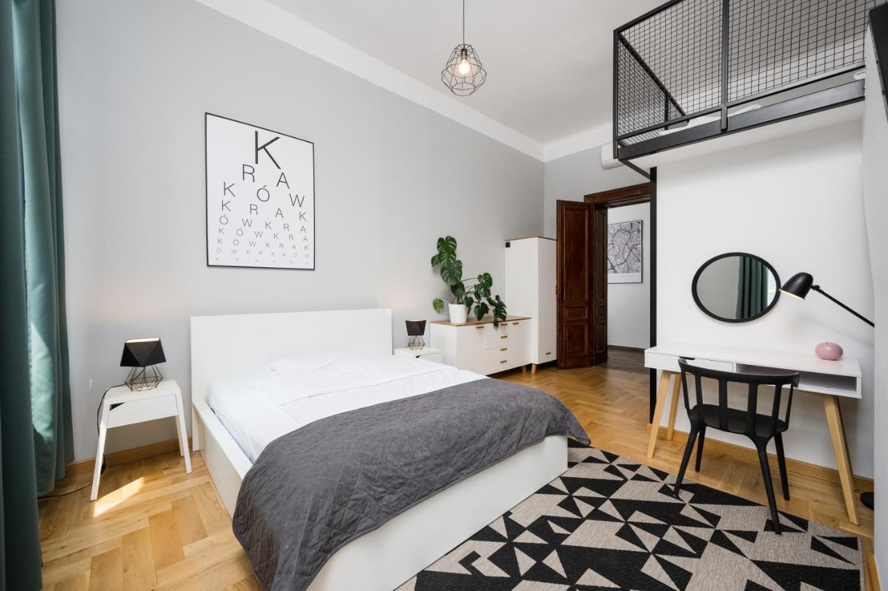 Beautiful Apartment, Great Location, Old Town & Kazimierz Apartamento Cracóvia