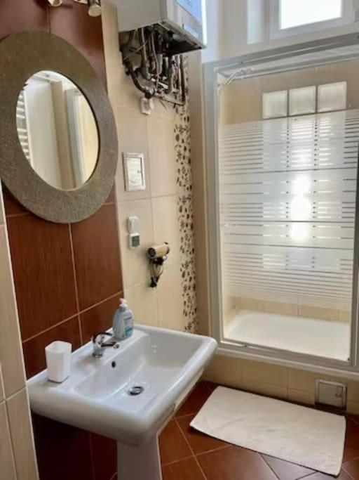 Apartment Old Town - Plac Szczepanski 2 Krakow