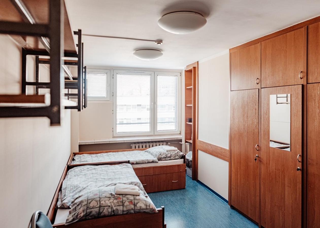 Hostel Akropol