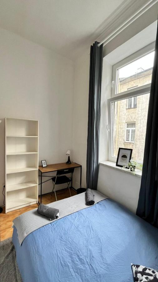 Bedroom Near The Bus And Train Station Krakow
