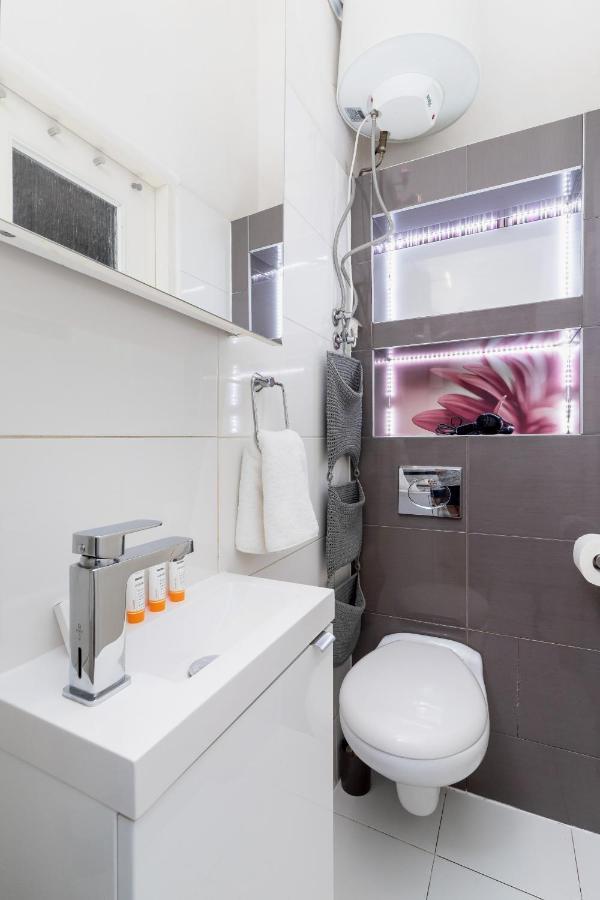Apartament Split Level Microapartment Cracow Old Town By Renters