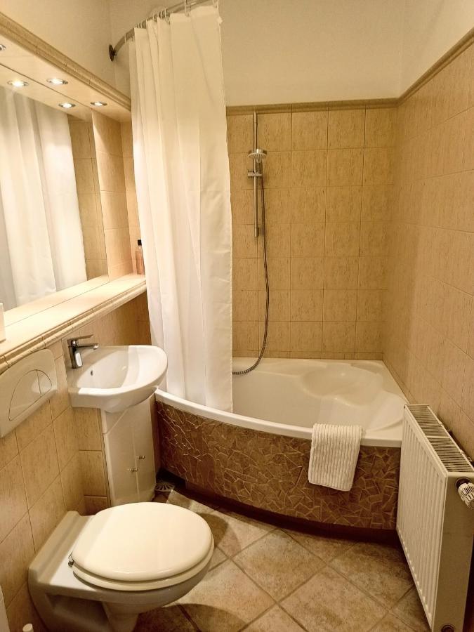 Apartament Bratyslawska Apartment Krakow