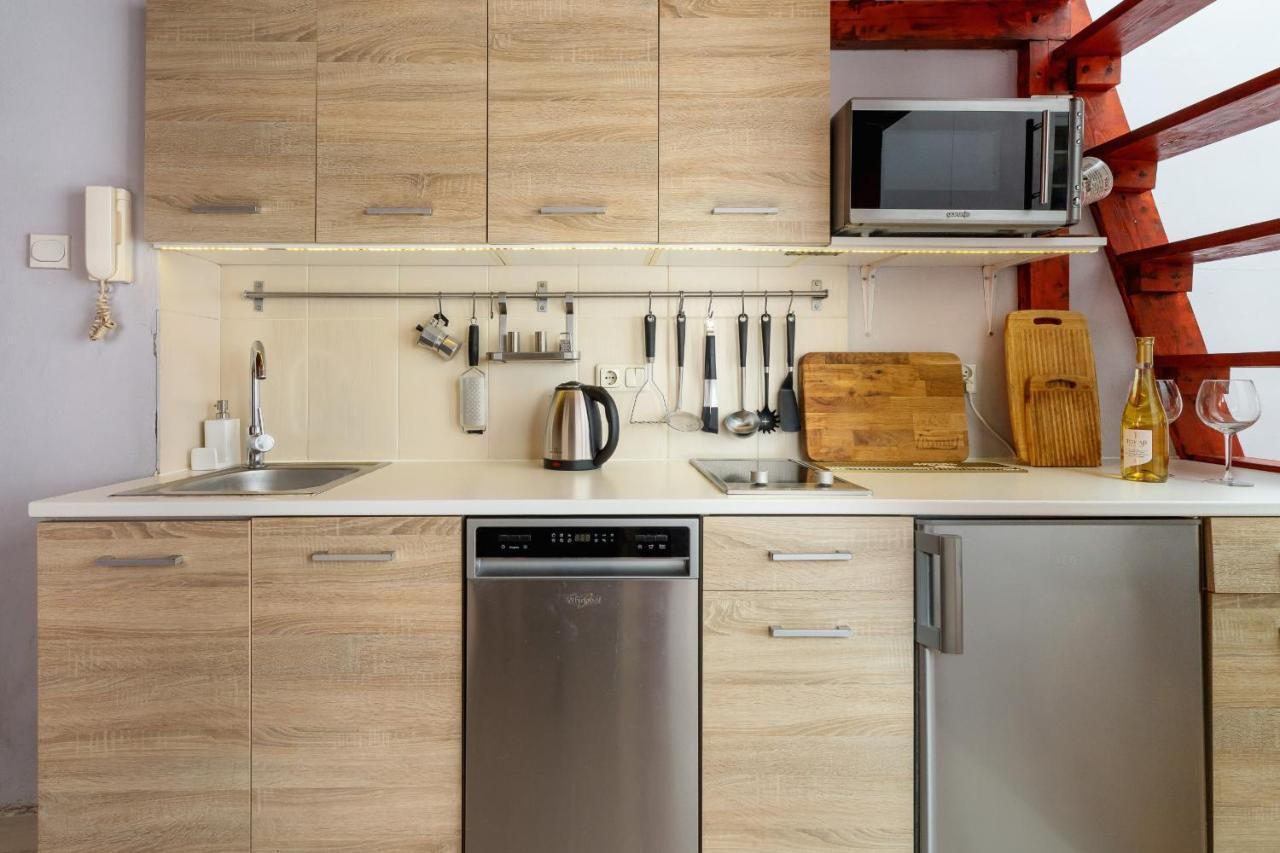 Split Level Microapartment Cracow Old Town By Renters Apartament