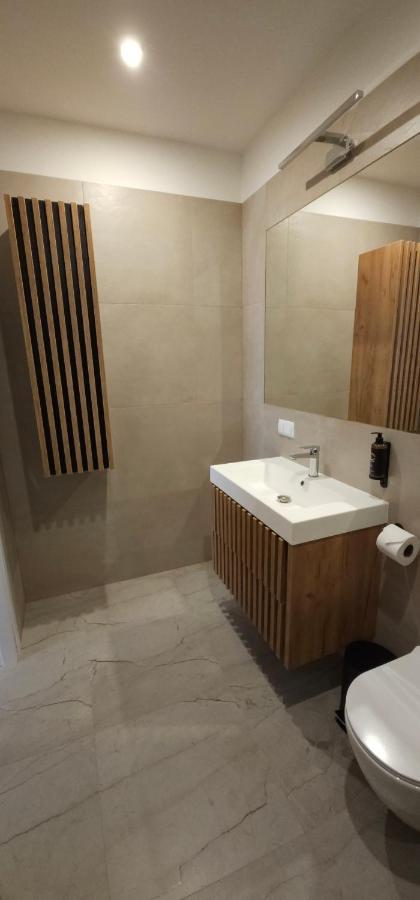 Golden Queen Center Apartment *