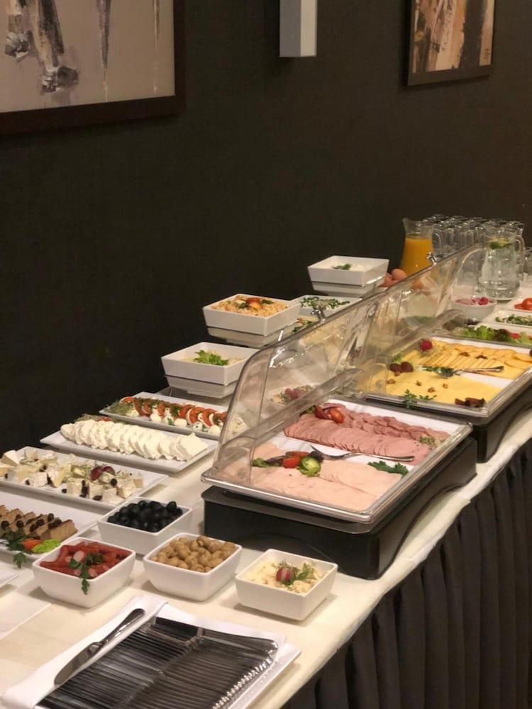 Hotel Centrum Business 4*