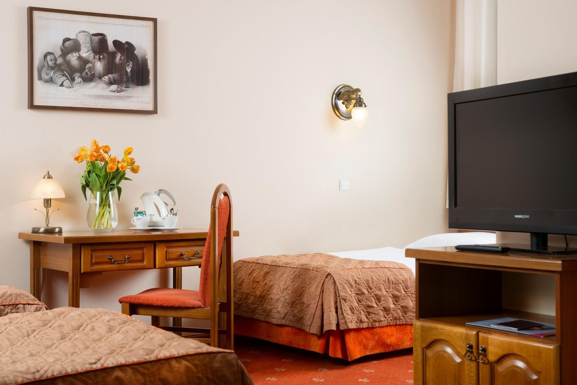 Regent Hotel 3*
