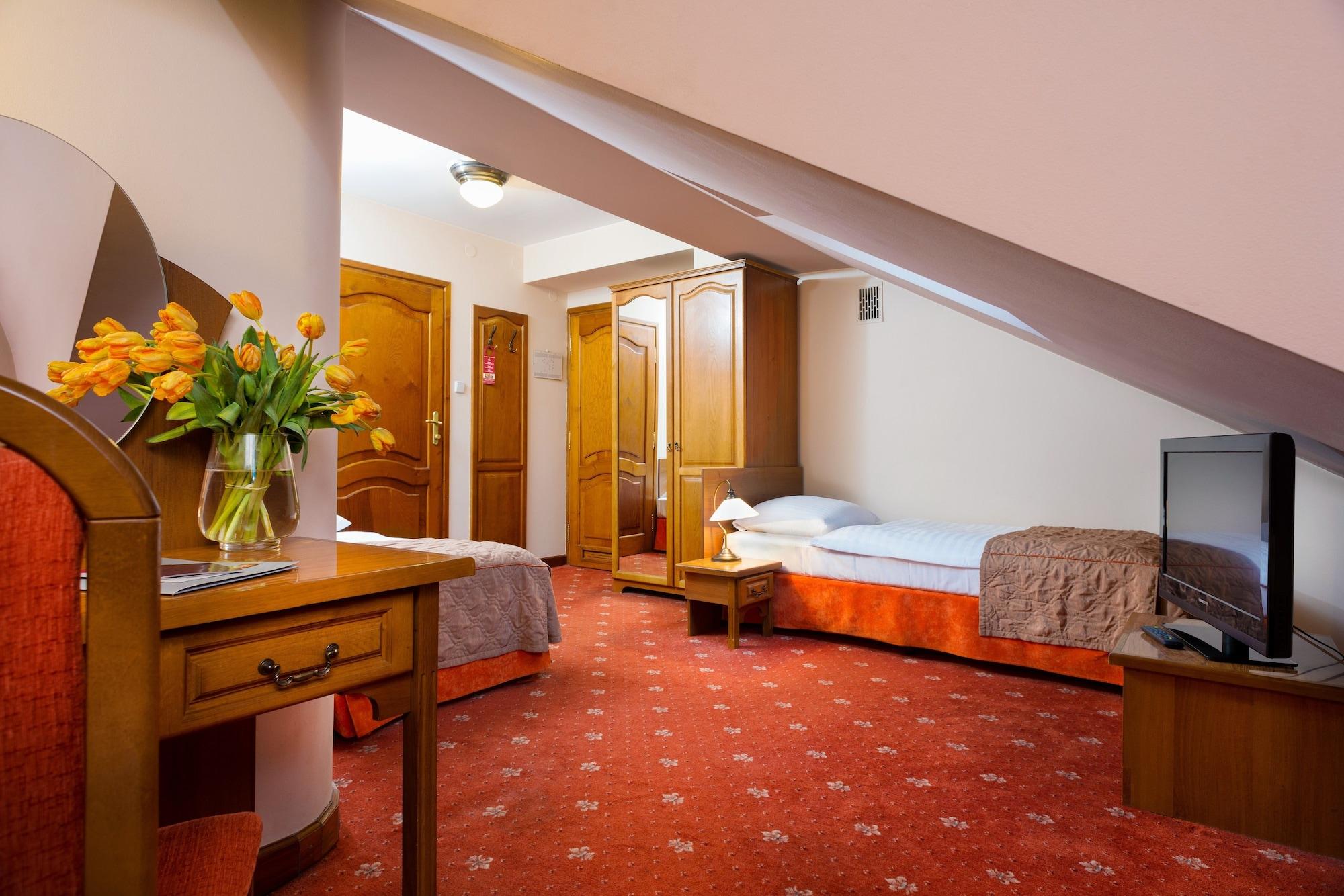 Hotel Regent 3*