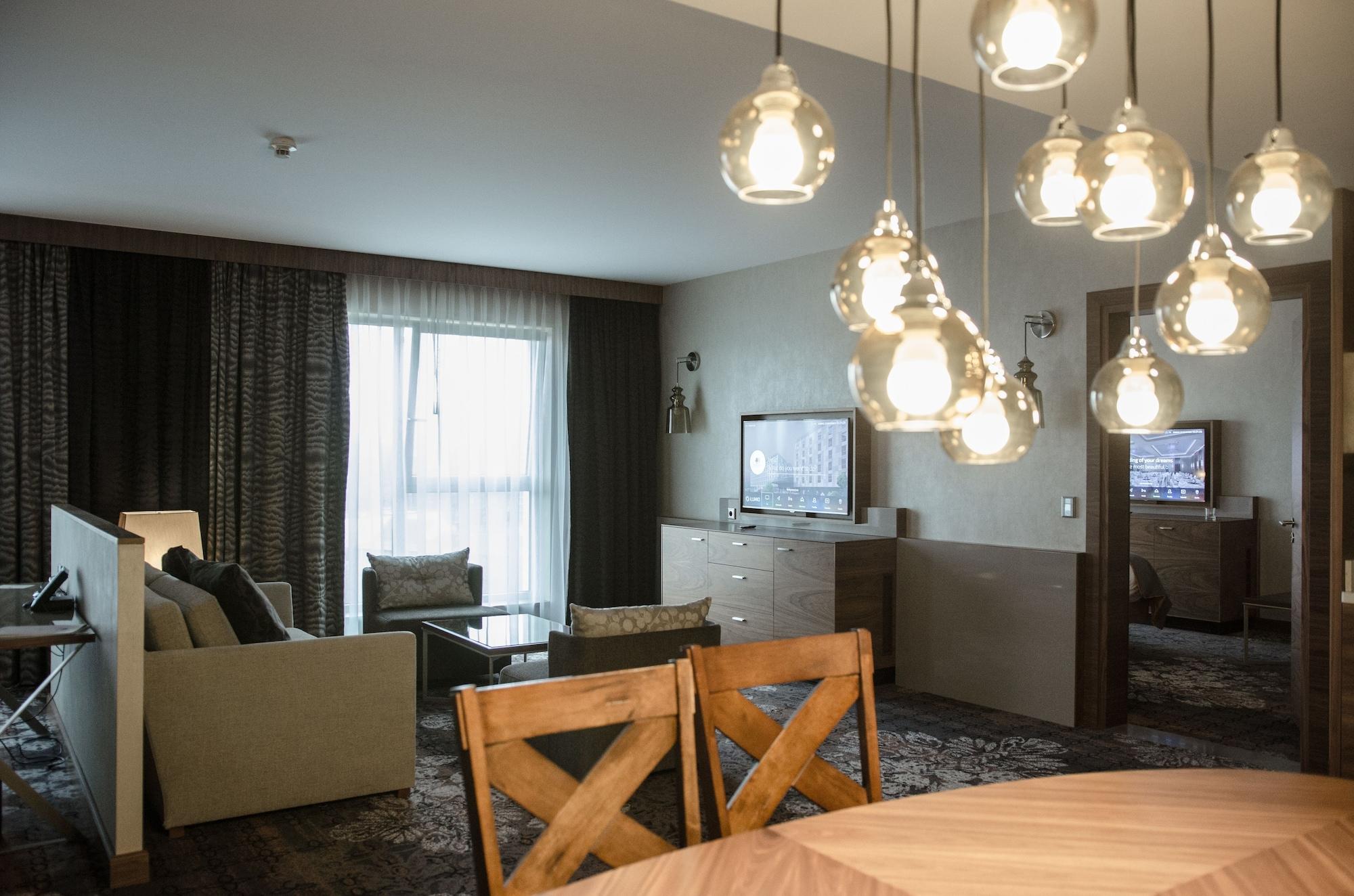 Hotel Doubletree By Hilton Hotel&convention Center
