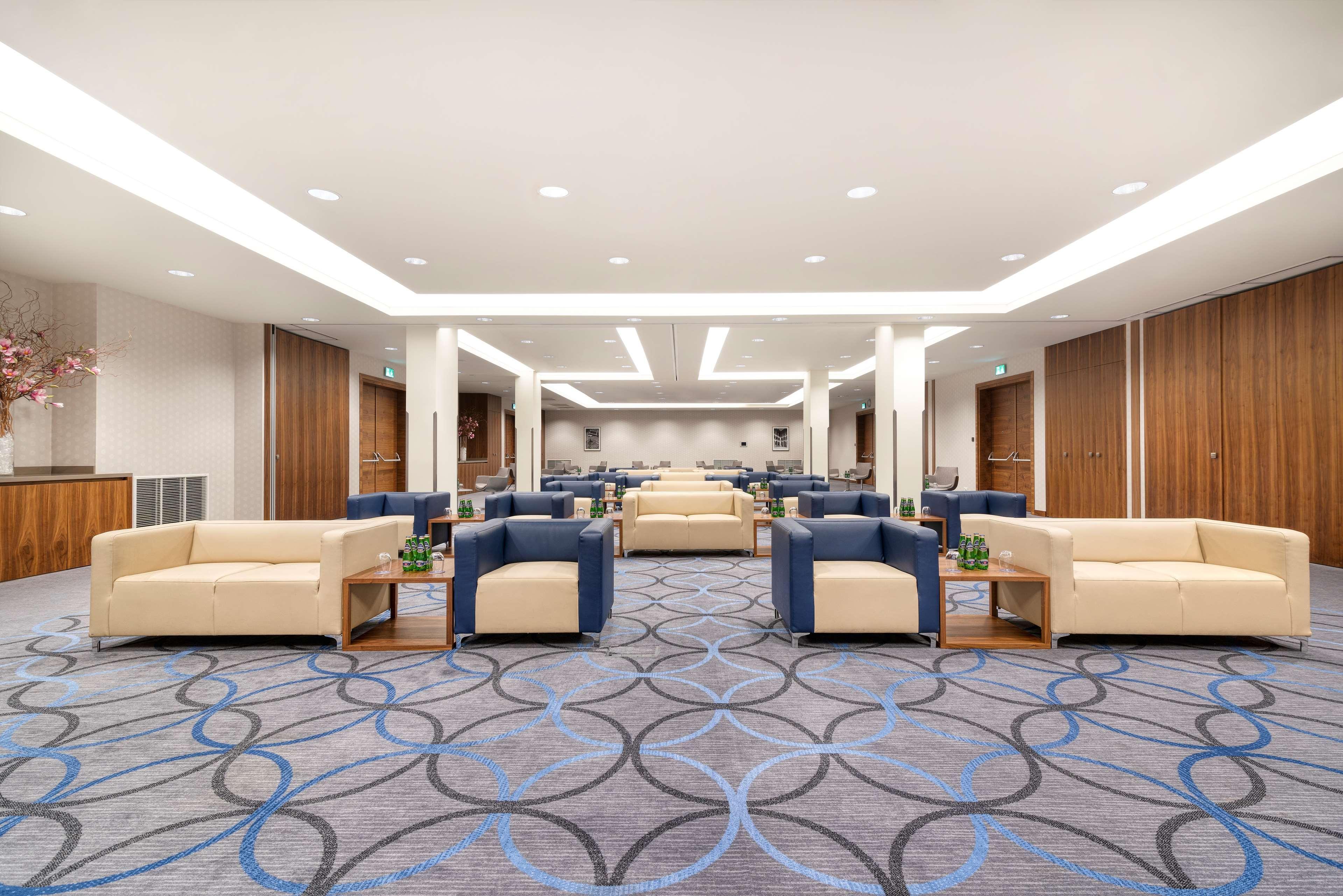 Doubletree By Hilton Hotel&convention Center Hotel 4*