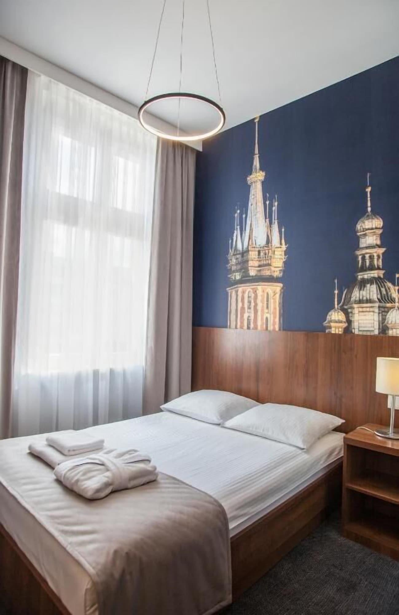 Downtown Hotel 3*
