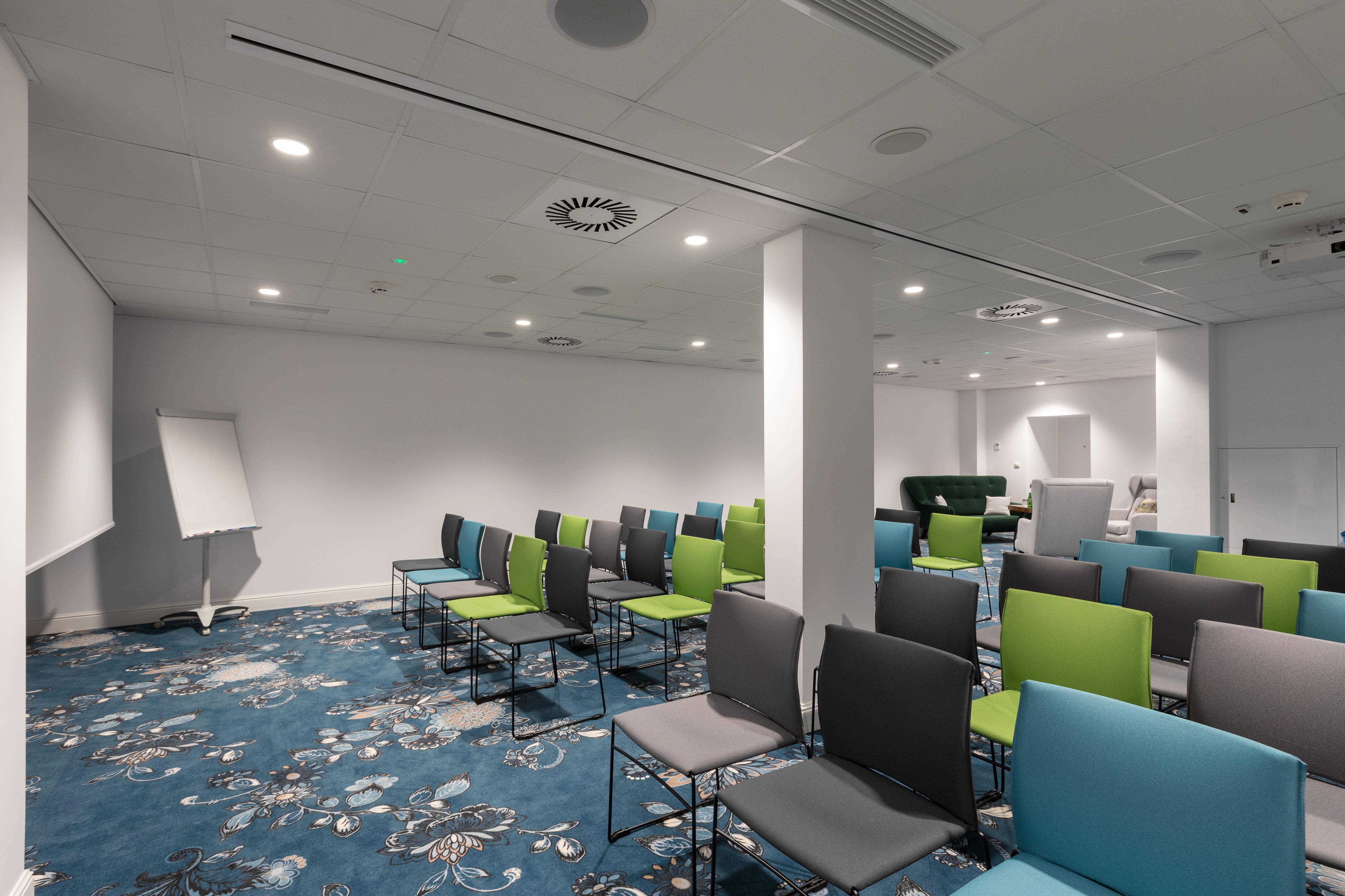 Hotel Indigo - Old Town By Ihg 4*