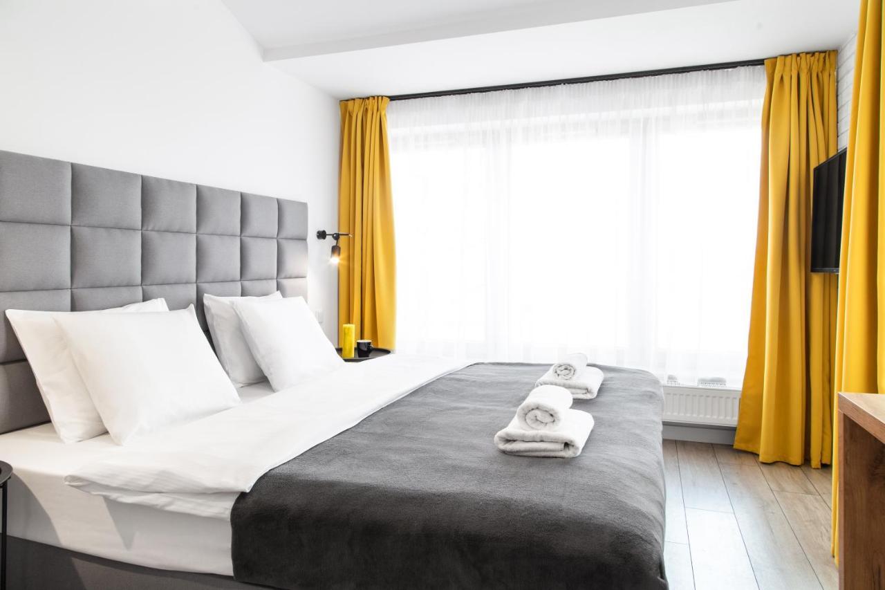 Househost Apartament: Ul. Miodowa 42/42b