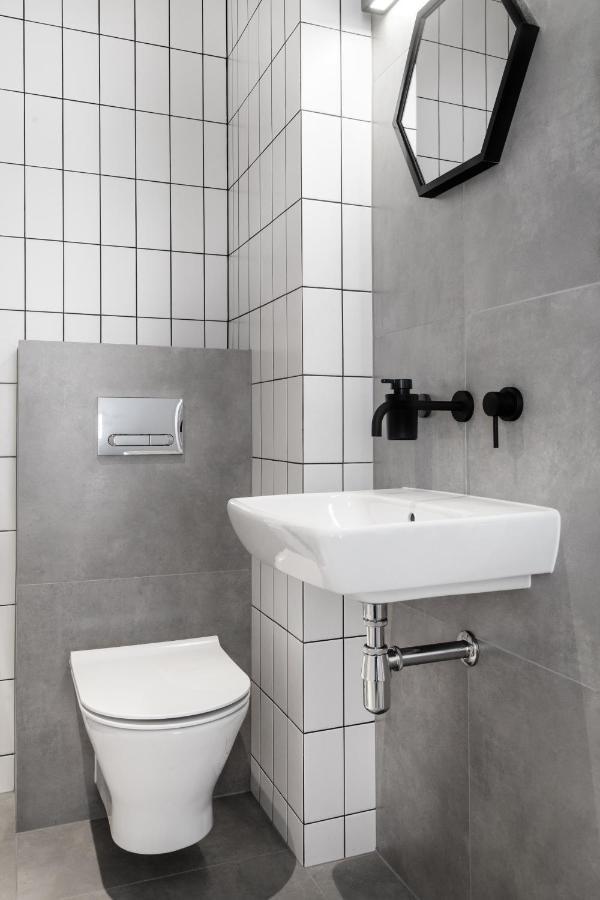 Househost Apartament: Ul. Miodowa 42/42b * Krakau