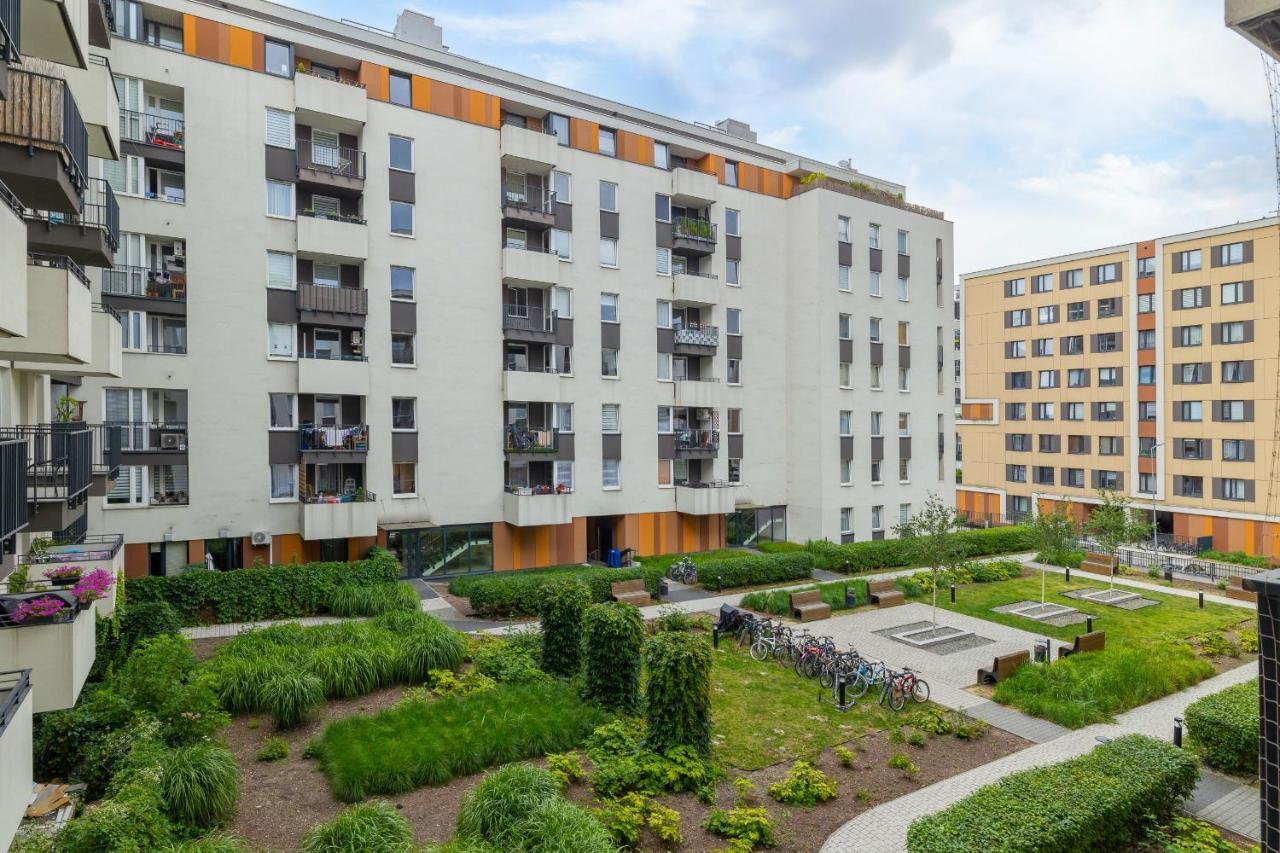 Apartment Osiedle Avia Family In With Balcony By Renters *