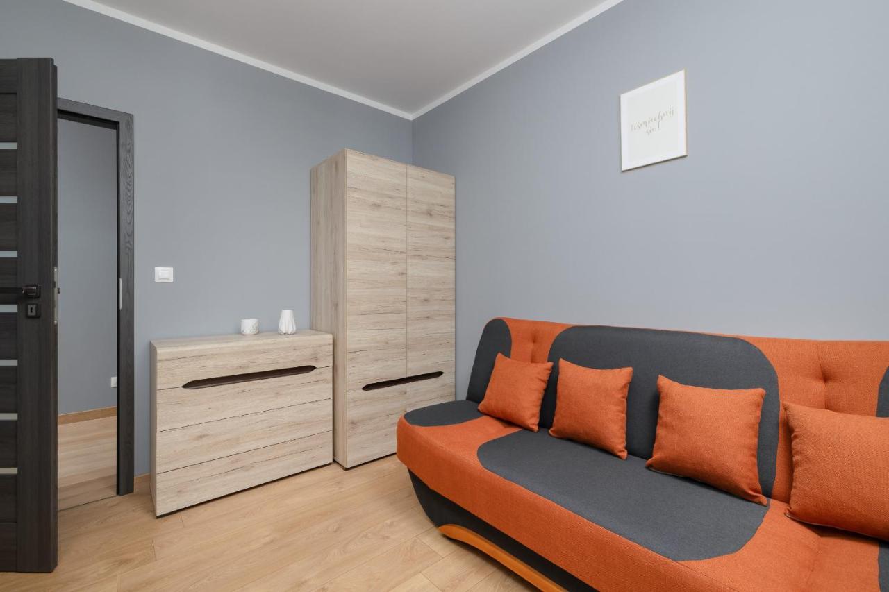 Apartment Osiedle Avia Family In With Balcony By Renters
