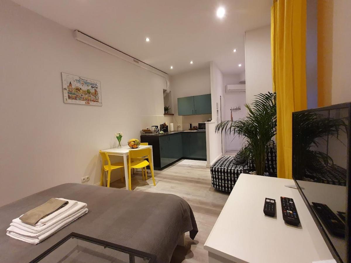 L-2 Center O&p Apartfamily Apartamento