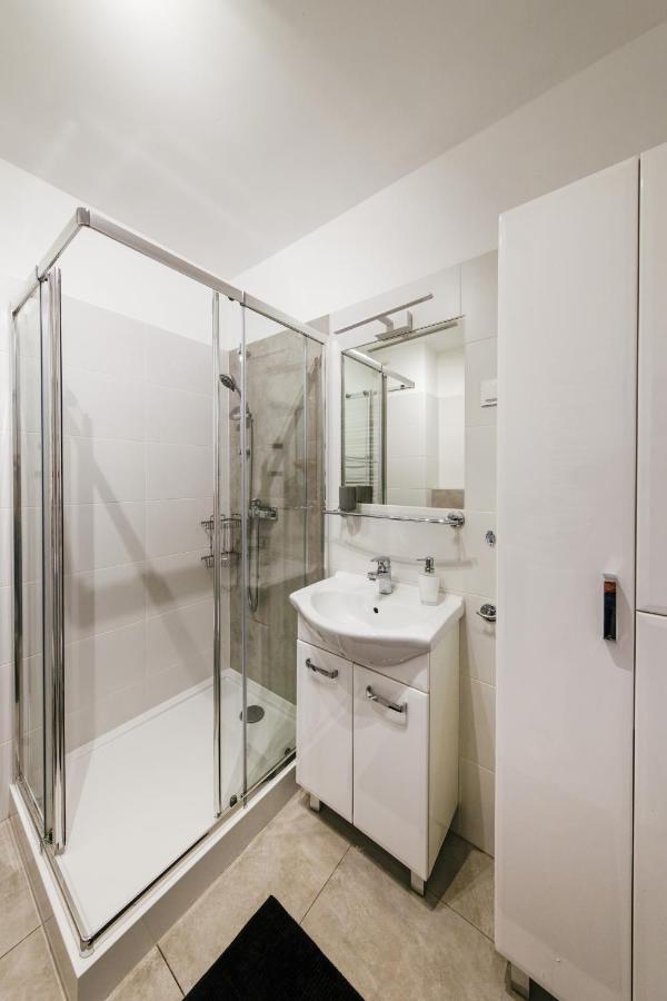 Apartament Wygodny Niedaleko Centrum, Free Parking *