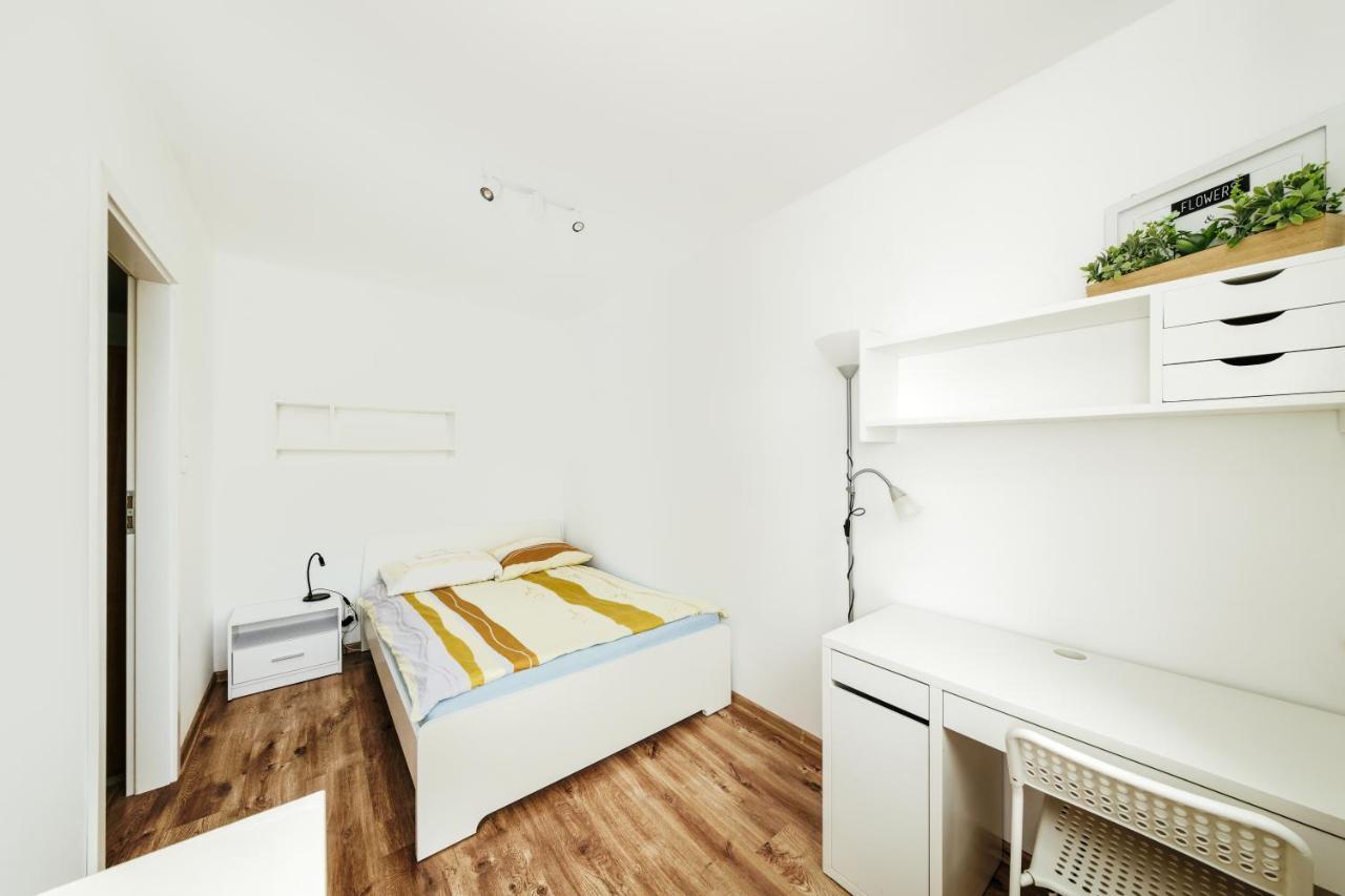 Wygodny Niedaleko Centrum, Free Parking Apartment