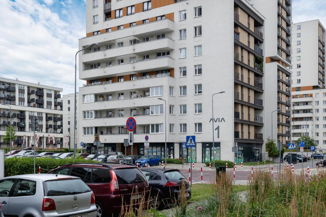 Apartment Osiedle Avia Harmonious With Balcony & Parking Cracow By Renters Prestige