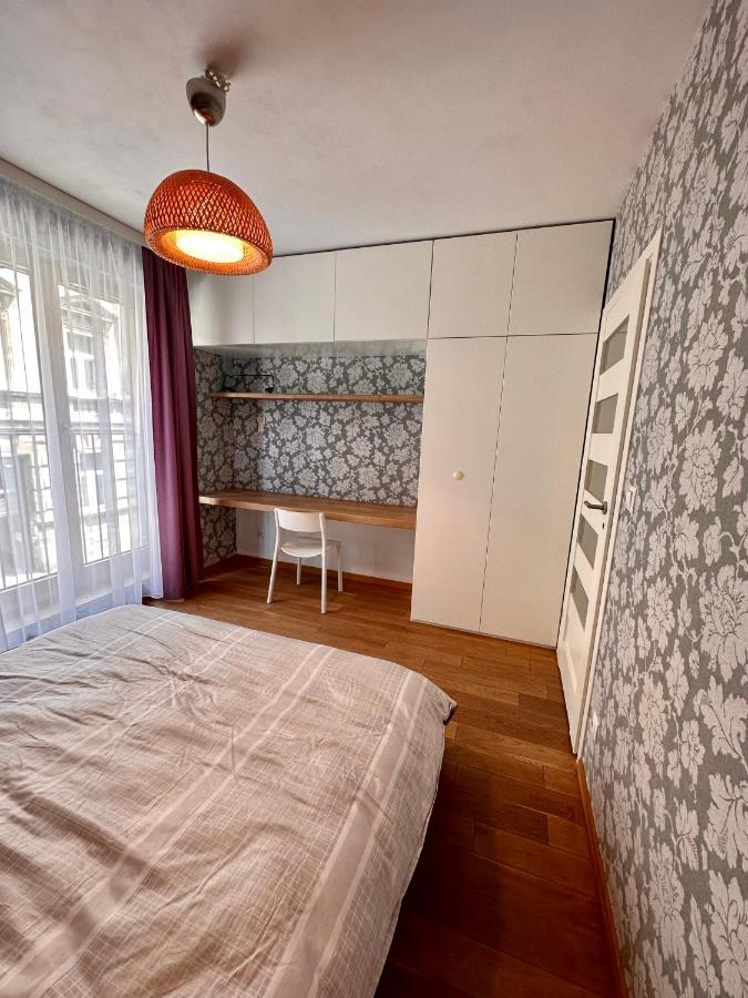Browar Lubicz- 5min Walk To The Old Town, Garage Apartament