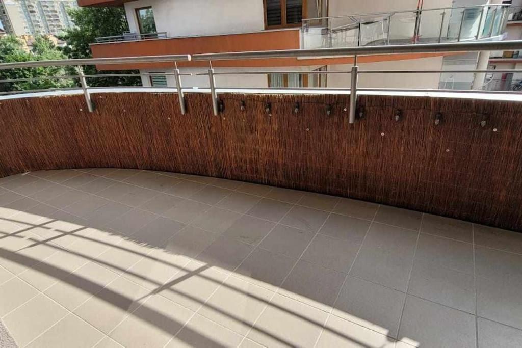 Modern Sandy Down Town, Aquapark, Free Parking Krakau
