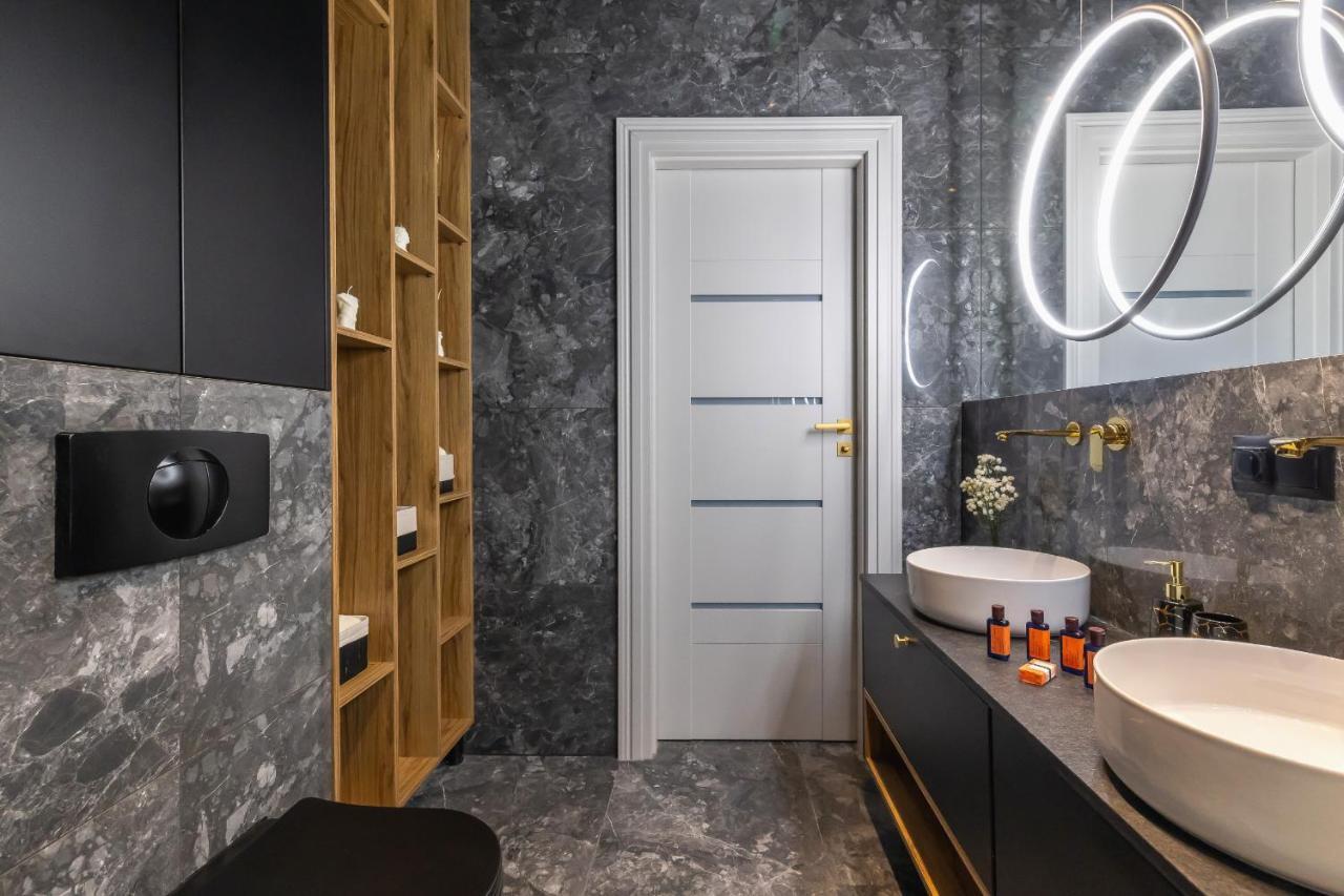 Starowislna Elegant With Air Conditioning Kazimierz Cracow By Renters Prestige Apartament *