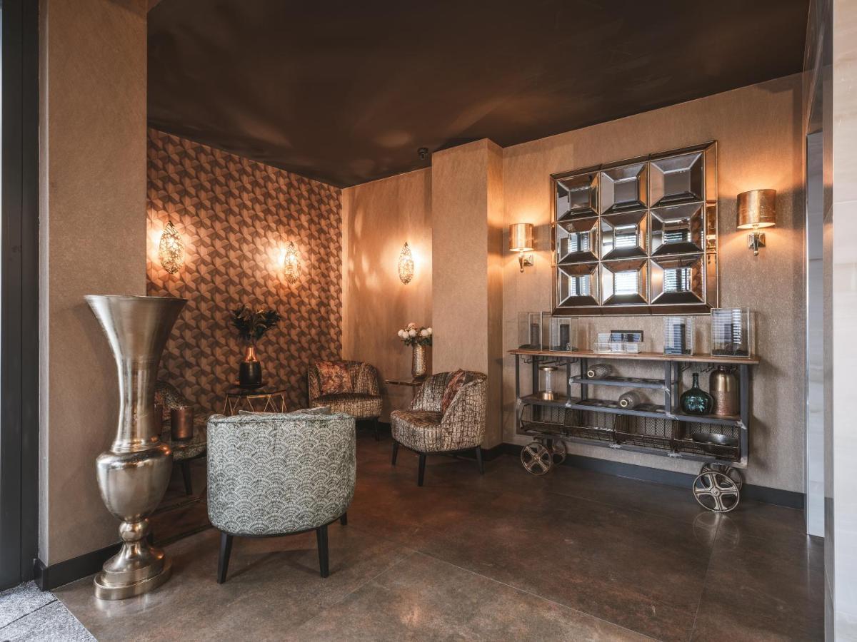 Art Luxury Hotel