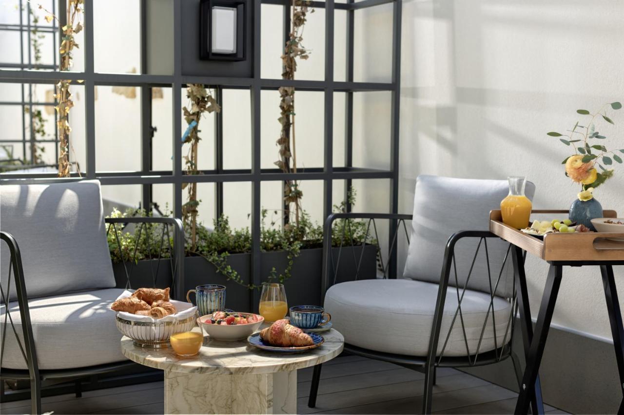 Stradom House, Autograph Collection 5*