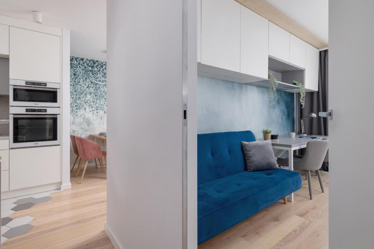 Vetulaniego With Air Conditioning & Parking By Renters Prestige Apartament *