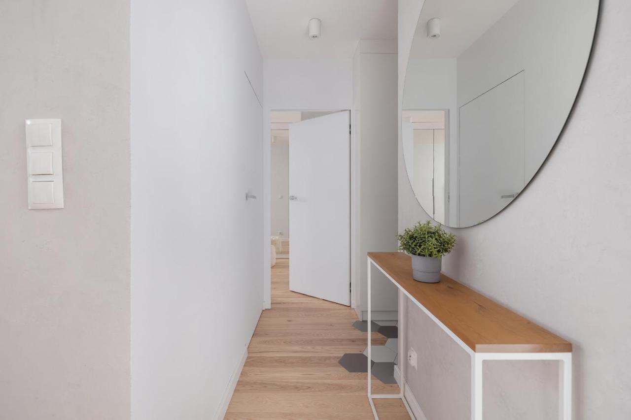 Vetulaniego With Air Conditioning & Parking By Renters Prestige * Kraków