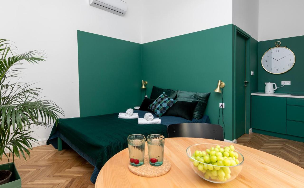Barbacan - Old Town - By Upstairs * Krakow