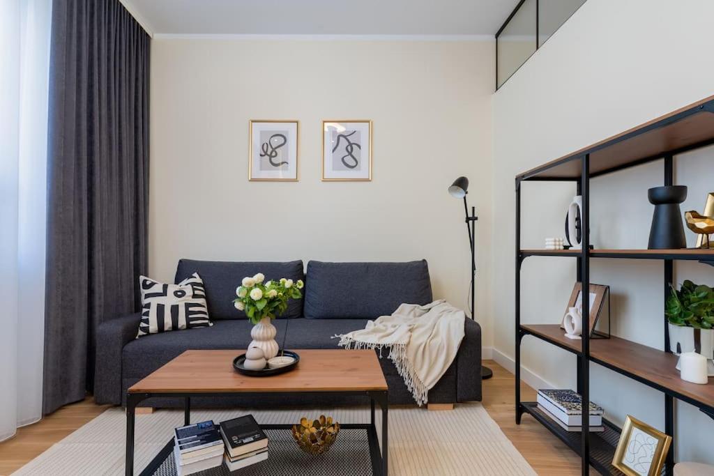 Cozy Corner By Cozyplace *
