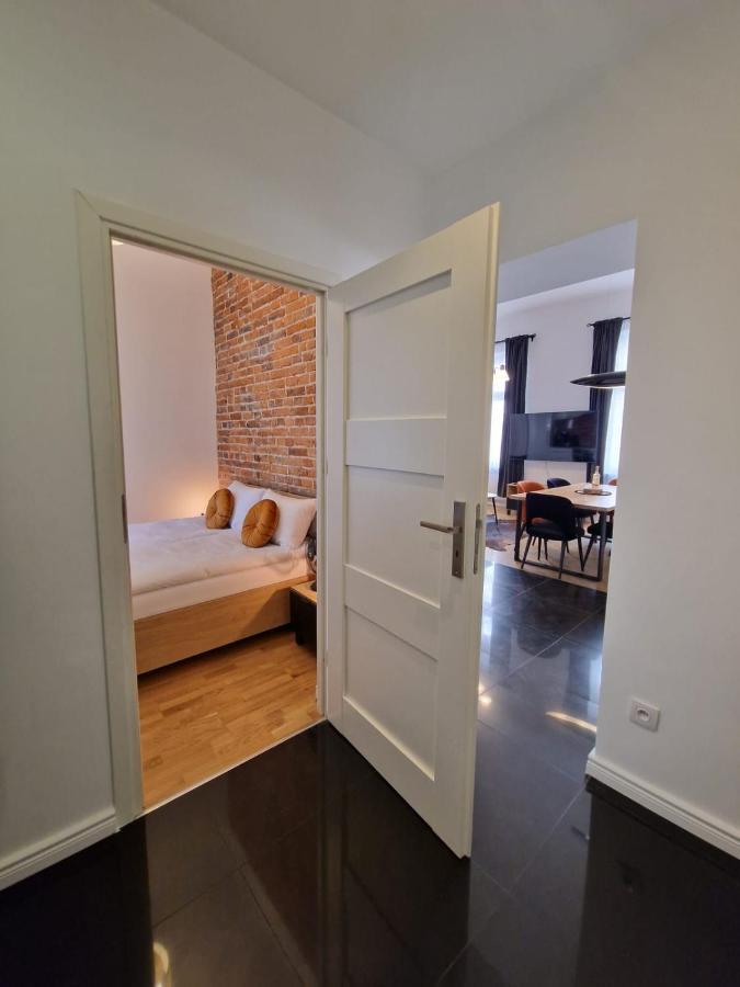 Golden Pearl - Main Square, 100 Sqm, 4 Krakau