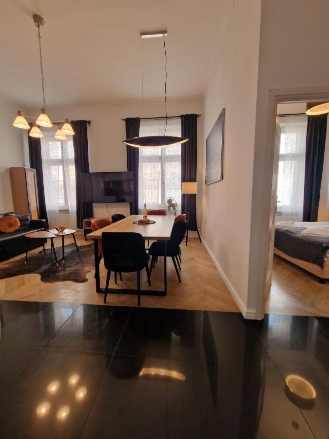 Golden Pearl - Main Square, 100 Sqm, 4 * Krakau