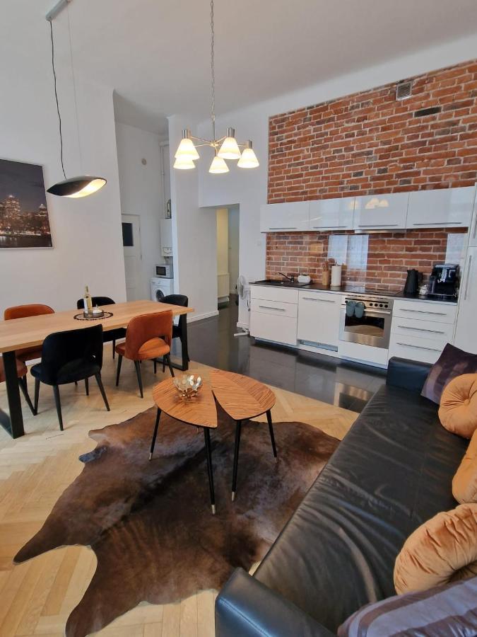 Golden Pearl - Main Square, 100 Sqm, 4 Krakau