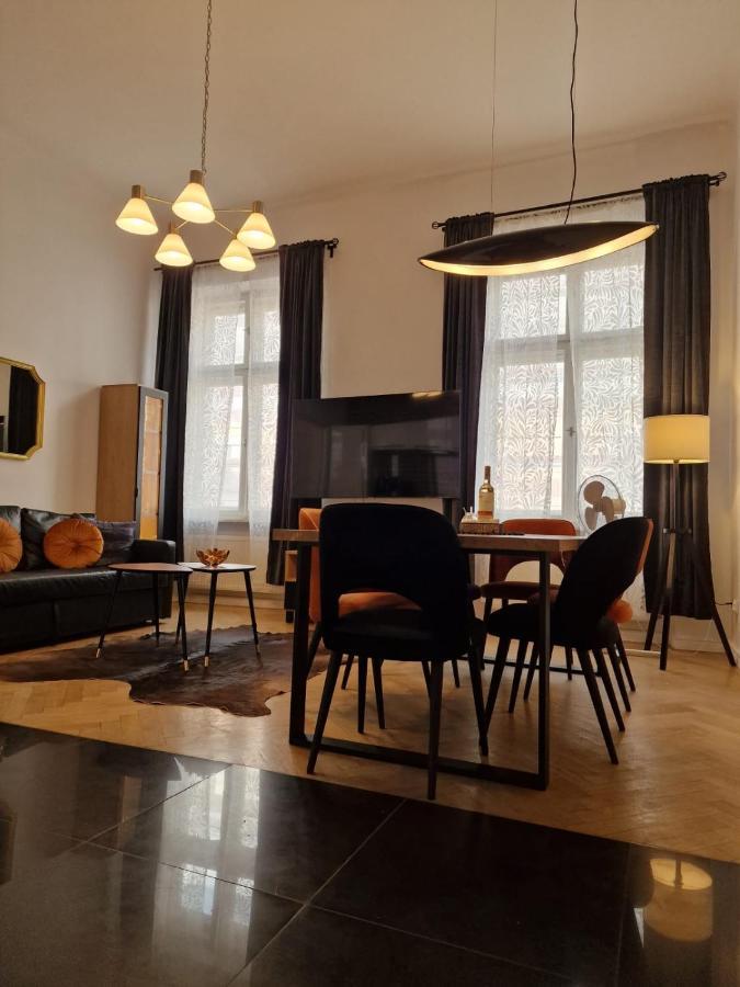 Appartement Golden Pearl - Main Square, 100 Sqm, 4 *