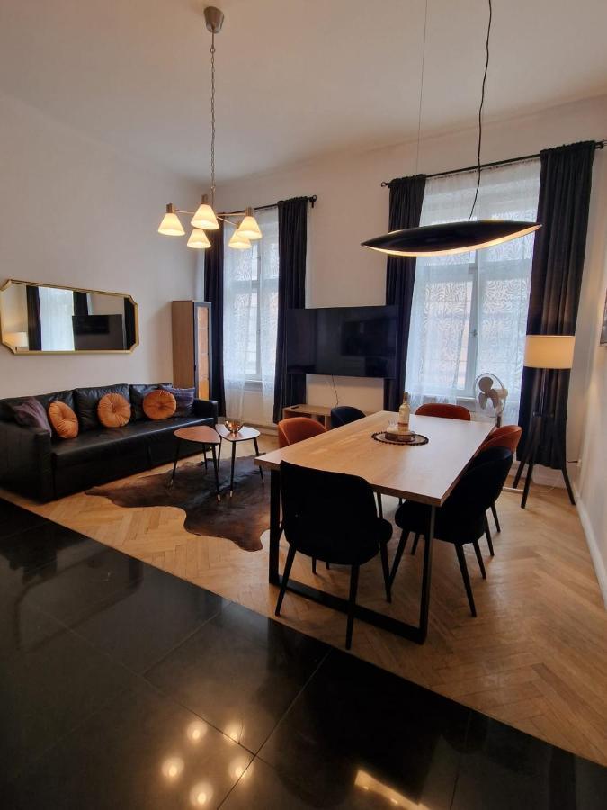 Golden Pearl - Main Square, 100 Sqm, 4 Krakau