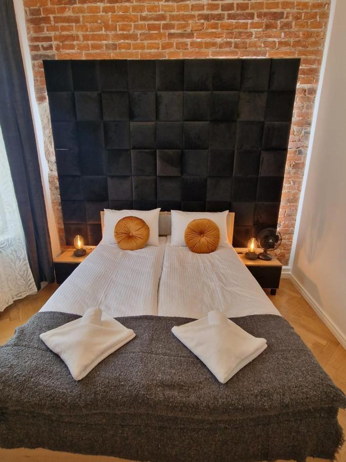 Appartement Golden Pearl - Main Square, 100 Sqm, 4 *
