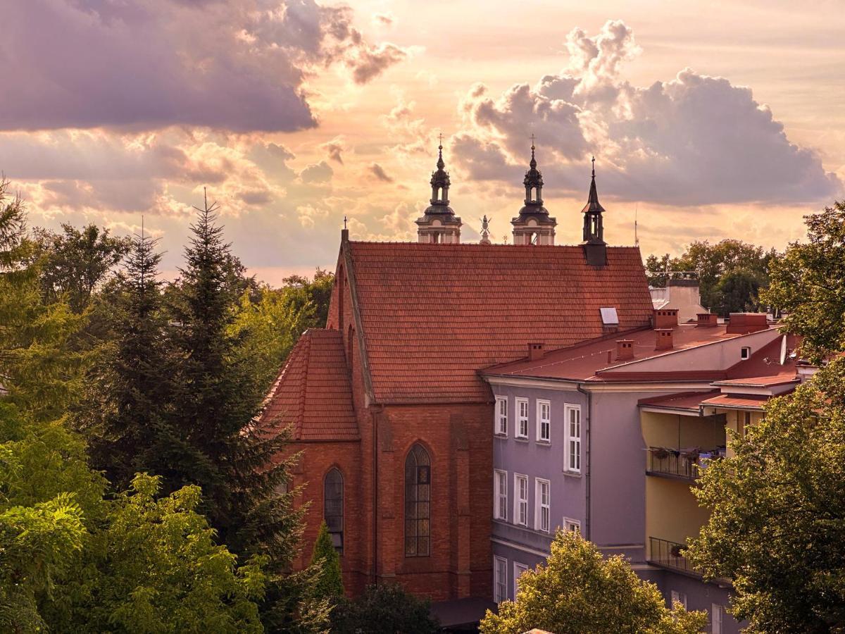 Sunset Stories Old Town Apartment