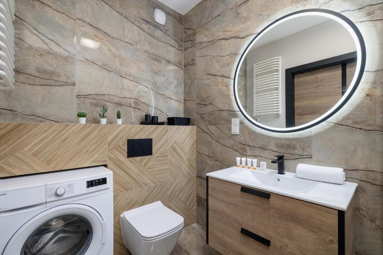 Kopiec Kraka Podgorze With Parking By Renters Apartment *