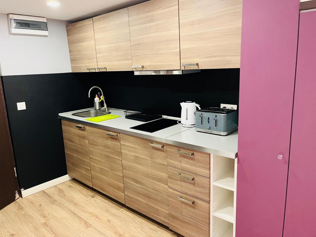 Pod 55 Apartment *