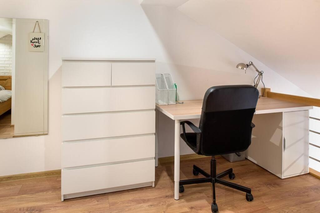 Apartment Spacious And Calm Spot
